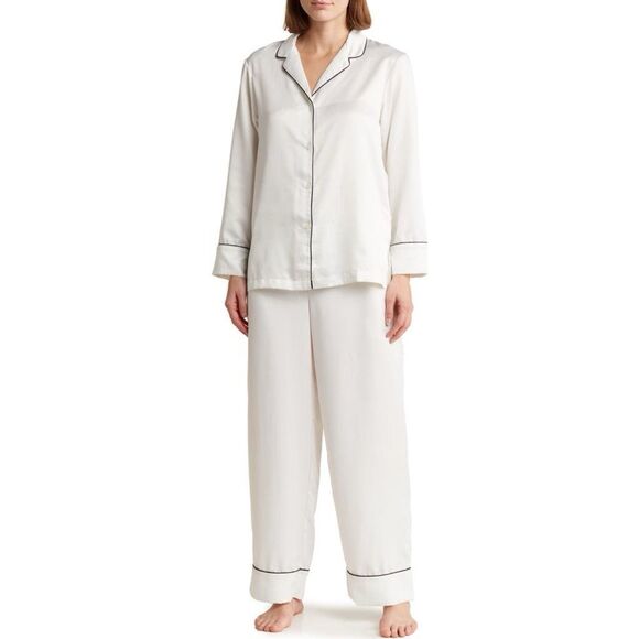 Natori Satin Long Sleeve Button-Up Top & Crop Pants Pajama - Picture 1 of 13